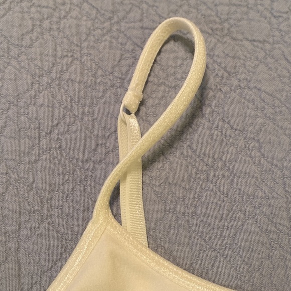 Talbots camisole XL crème color - Picture 7 of 8
